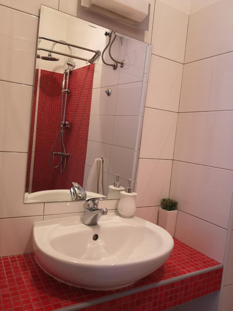 Apartments & Rooms Little Rock モスタル エクステリア 写真